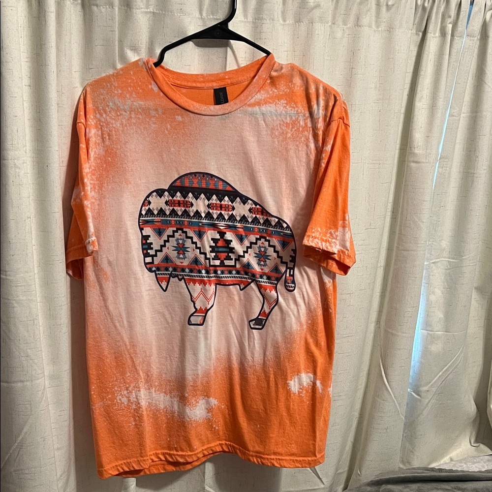 Women’s western buffalo design T-shirt